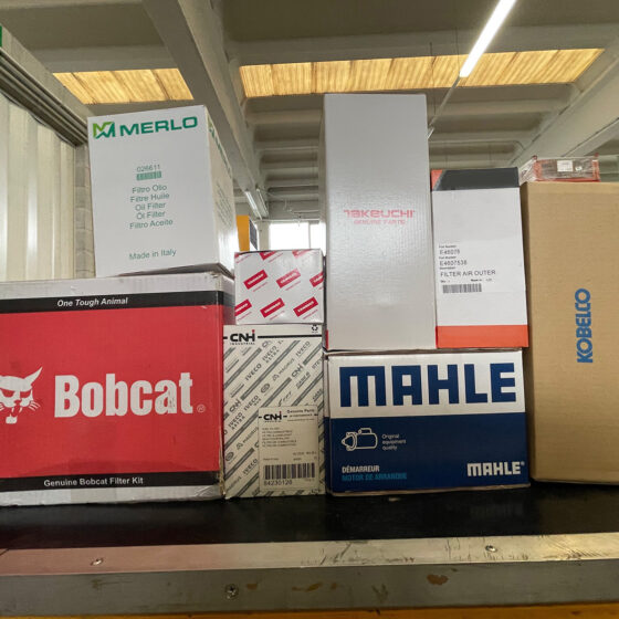 Ricambi Hitachi Merlo Kobelco Takeuchi